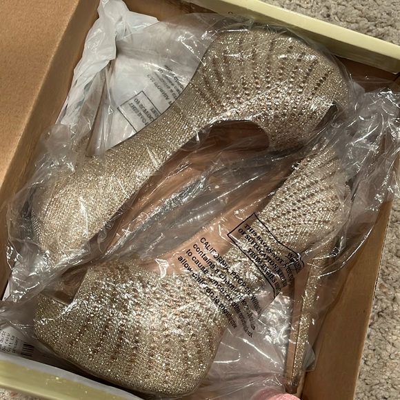 Cathy Jean sparkle open toe platform heels Gold size 8 - Picture 2 of 8